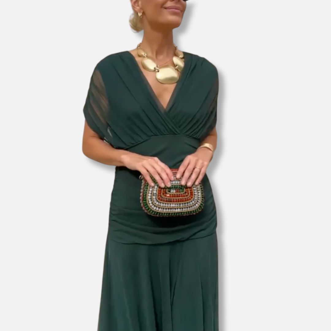 Luna - Elegant klänning med V-ringning