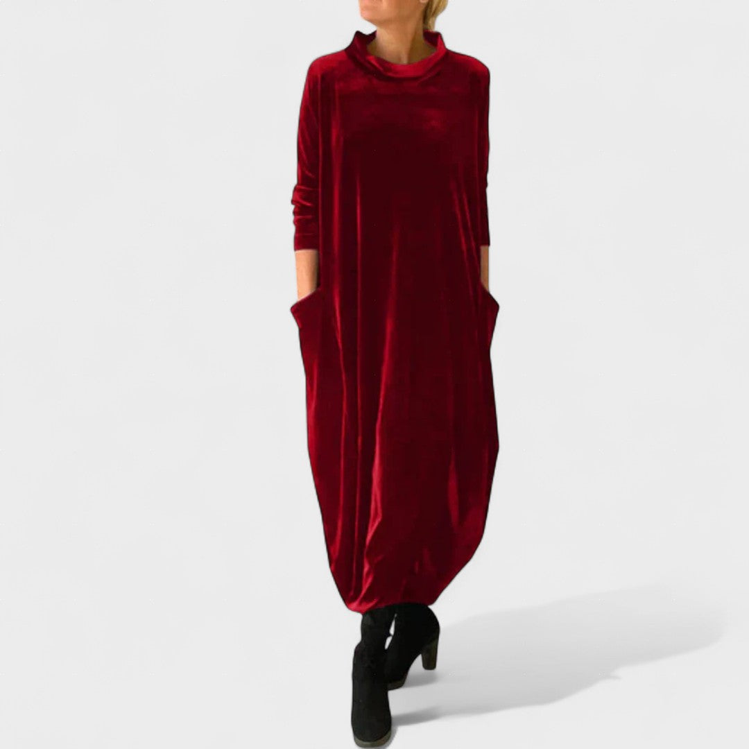 Saskia | Elegant sammetsklänning med fickor