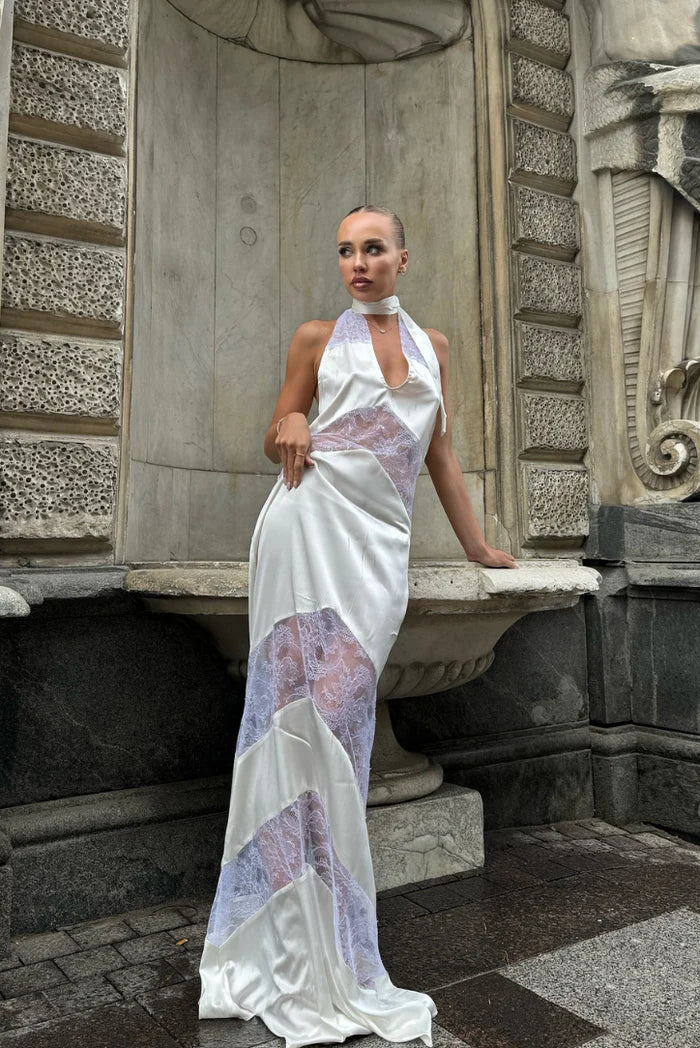 Ariana | Damklänning ärmlös, elegant halterneck maxiklänning
