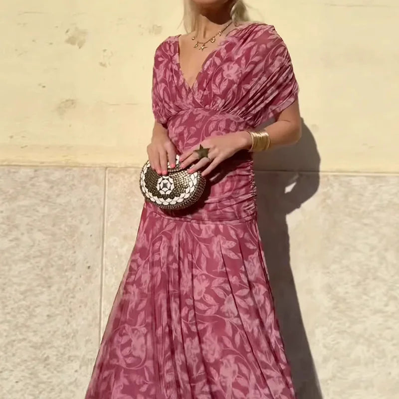 Luna - Elegant klänning med V-ringning